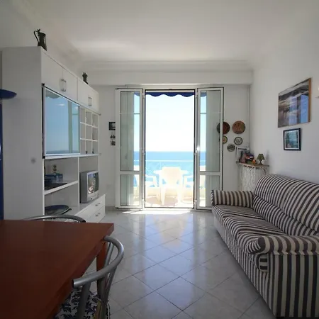 - Electra Vue Mer Balcon Dernier Etage *